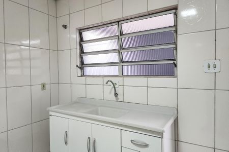 Casa à venda com 155m², 3 quartos e 2 vagasCozinha 