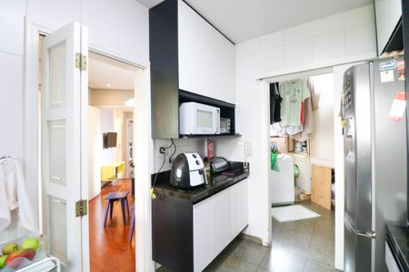 Apartamento à venda com 172m², 3 quartos e 2 vagasCozinha