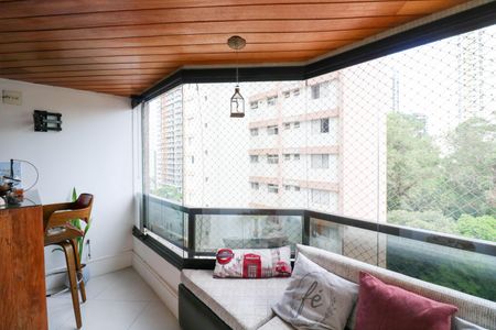 Apartamento à venda com 172m², 3 quartos e 2 vagasSacada