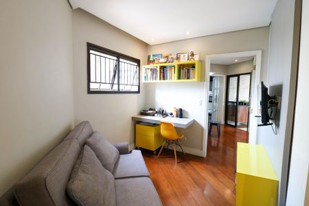 Apartamento à venda com 172m², 3 quartos e 2 vagasSala de TV