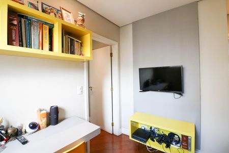 Apartamento à venda com 172m², 3 quartos e 2 vagasSala de TV