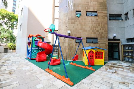 Apartamento à venda com 172m², 3 quartos e 2 vagasÁrea comum