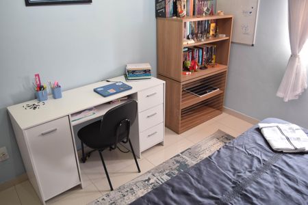 Casa à venda com 252m², 4 quartos e 3 vagas Casa à venda com 252m², 4 quartos e 3 vagasQuarto 3