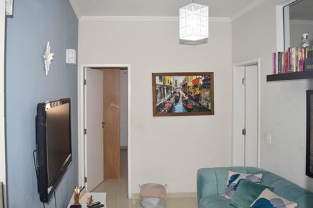 Casa à venda com 252m², 4 quartos e 3 vagas Casa à venda com 252m², 4 quartos e 3 vagasSala de TV