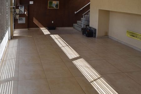 Casa à venda com 252m², 4 quartos e 3 vagas Casa à venda com 252m², 4 quartos e 3 vagasGaragem