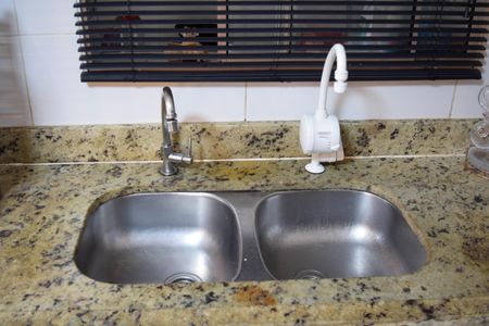 Casa à venda com 252m², 4 quartos e 3 vagas Casa à venda com 252m², 4 quartos e 3 vagasCozinha