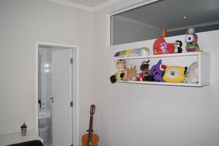 Casa à venda com 252m², 4 quartos e 3 vagas Casa à venda com 252m², 4 quartos e 3 vagasSuíte 3