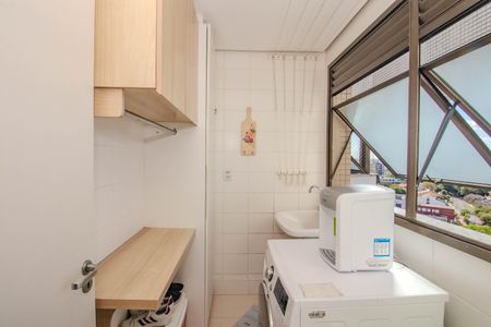 Apartamento à venda com 94m², 3 quartos e 2 vagasCozinha e Área de Serviço