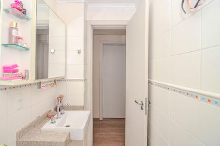 Apartamento à venda com 94m², 3 quartos e 2 vagasBanheiro Social