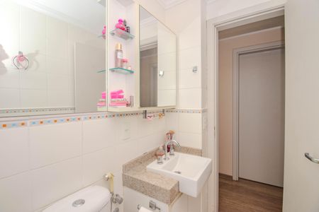 Apartamento à venda com 94m², 3 quartos e 2 vagasBanheiro Social