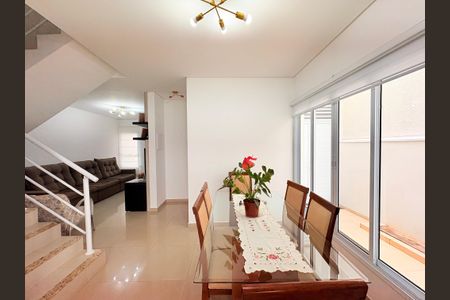 Casa de condomínio à venda com 153m², 3 quartos e 4 vagasSala de Jantar