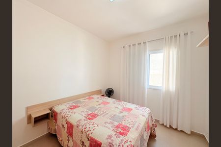 Casa de condomínio à venda com 153m², 3 quartos e 4 vagasQuarto 2