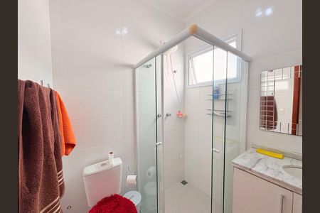 Casa de condomínio à venda com 153m², 3 quartos e 4 vagasBanheiro Social