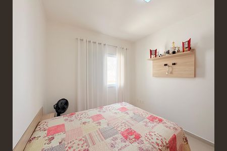 Casa de condomínio à venda com 153m², 3 quartos e 4 vagasQuarto 2