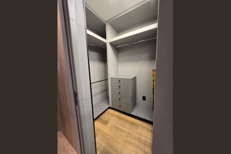 Apartamento para alugar com 48m², 2 quartos e 1 vagaCloset do Quarto 2