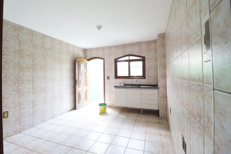 Cozinha de casa para alugar com 1 quarto, 30m² em Jardim Virginia Bianca, São Paulo