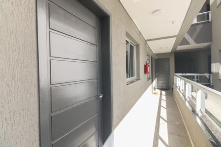 Apartamento à venda com 42m², 2 quartos e sem vagaCondomínio - Entrada do Apartamento 