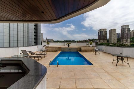 Studio para alugar com 49m², 1 quarto e 1 vaga Studio para alugar com 49m², 1 quarto e 1 vagaÁrea comum - Piscina