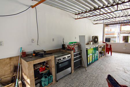 Apartamento para alugar com 170m², 3 quartos e sem vagaÁrea comum