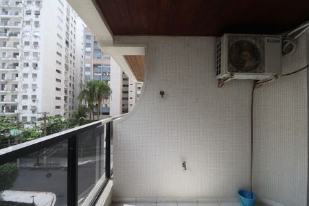 Varanda de apartamento para alugar com 3 quartos, 100m² em Centro, Guarujá