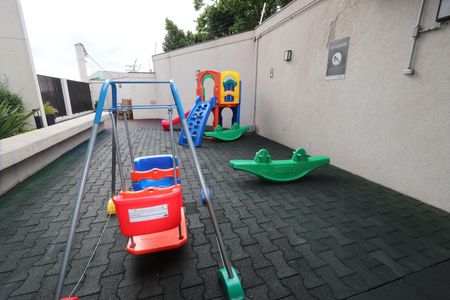 Apartamento à venda com 48m², 2 quartos e 1 vagaÁrea comum - Playground