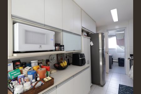 Apartamento à venda com 138m², 3 quartos e 3 vagasCozinha