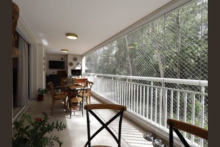 Apartamento à venda com 138m², 3 quartos e 2 vagasVaranda gourmet