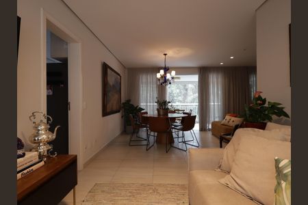 Sala de TV de apartamento à venda com 3 quartos, 138m² em Vila Andrade, São Paulo