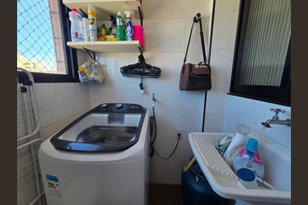 Apartamento para alugar com 82m², 1 quarto e 1 vagaÁrea de Serviço