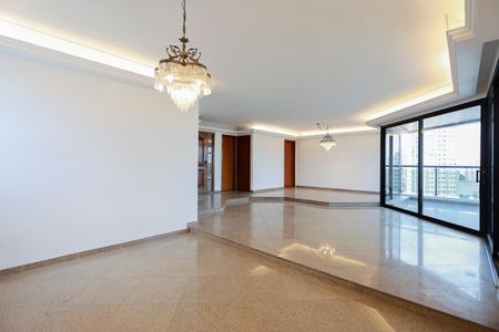 Apartamento para alugar com 232m², 4 quartos e 3 vagas Apartamento para alugar com 232m², 4 quartos e 3 vagasSala