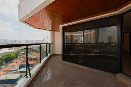 Apartamento para alugar com 232m², 4 quartos e 3 vagas Apartamento para alugar com 232m², 4 quartos e 3 vagasVaranda da sala