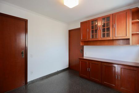 Apartamento para alugar com 232m², 4 quartos e 3 vagas Apartamento para alugar com 232m², 4 quartos e 3 vagasCopa
