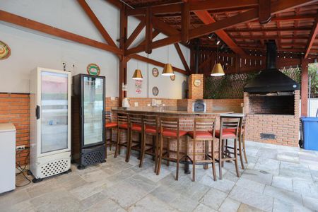 Apartamento para alugar com 232m², 4 quartos e 3 vagas Apartamento para alugar com 232m², 4 quartos e 3 vagasÁrea comum - Churrasqueira