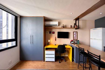 Apartamento para alugar com 28m², 1 quarto e sem vagaSala/Quarto