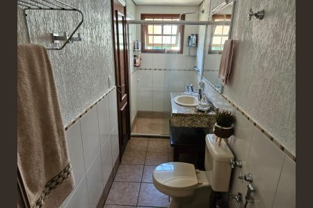 Casa à venda com 224m², 4 quartos e 3 vagasBanheiro Social 1