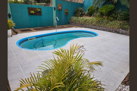 Casa à venda com 224m², 4 quartos e 3 vagas