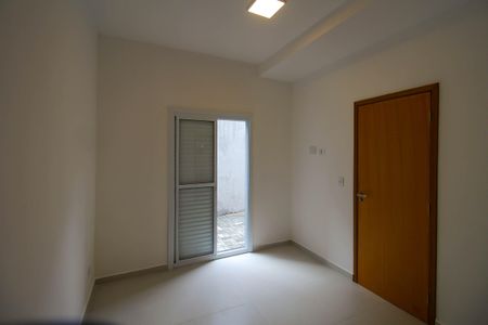 Suíte de apartamento para alugar com 2 quartos, 50m² em Vila Ivone, São Paulo