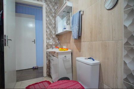 Casa à venda com 126m², 3 quartos e 2 vagasBanheiro