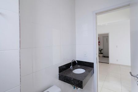 Apartamento à venda com 120m², 2 quartos e 1 vaga Apartamento à venda com 120m², 2 quartos e 1 vagaBanheiro Social