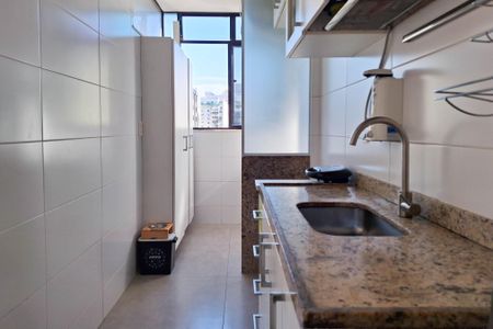 Apartamento à venda com 68m², 2 quartos e 1 vagaCozinha