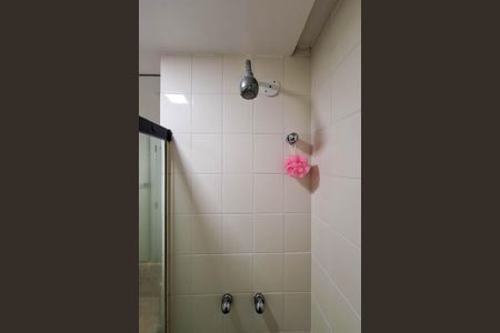 Apartamento à venda com 68m², 2 quartos e 1 vagaBanheiro Social