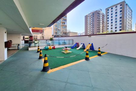 Apartamento à venda com 68m², 2 quartos e 1 vagaÁrea comum