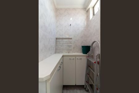 Apartamento à venda com 86m², 3 quartos e 1 vaga Apartamento à venda com 86m², 3 quartos e 1 vagaBanheiro de Serviço