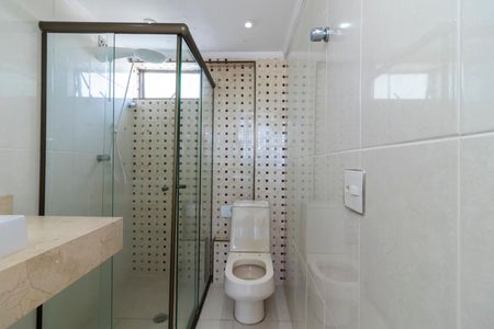 Apartamento à venda com 86m², 3 quartos e 1 vaga Apartamento à venda com 86m², 3 quartos e 1 vagaBanheiro da Suíte
