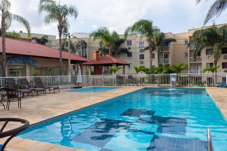 Apartamento para alugar com 49m², 2 quartos e 1 vagaÁrea comum - Piscina