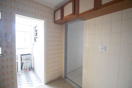 Cozinha de apartamento para alugar com 2 quartos, 80m² em Mutua, São Gonçalo
