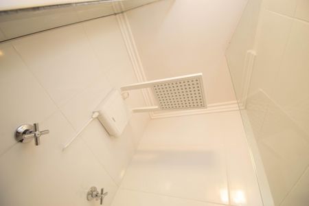 Casa à venda com 200m², 3 quartos e 3 vagasBanheiro da Suíte 2