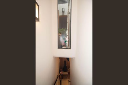 Casa à venda com 200m², 3 quartos e 3 vagasCorredor