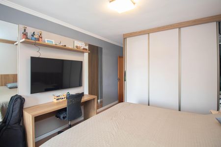 Casa à venda com 200m², 3 quartos e 3 vagasSuíte 1