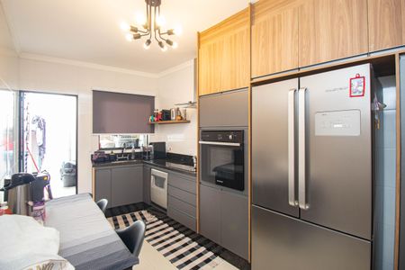 Casa à venda com 200m², 3 quartos e 3 vagasCozinha